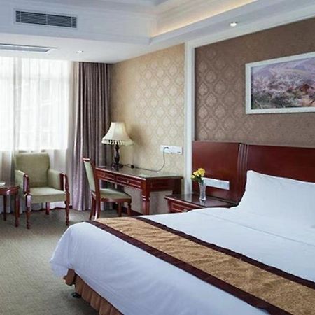 Vienna Hotel Dongguan Songshan Lake Exterior photo